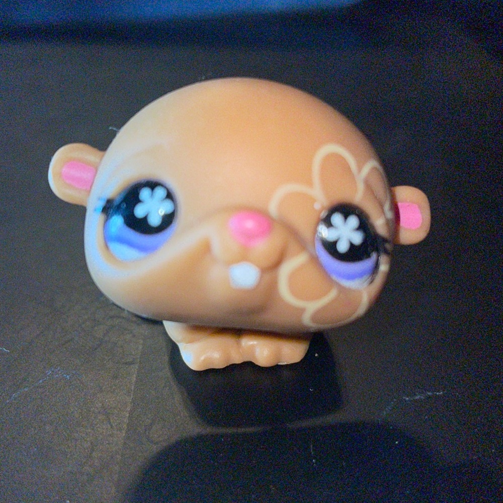Littlest Pet Shop LPS Brown Hamster Purple Flowered-Eyed 2007, VERY RARE